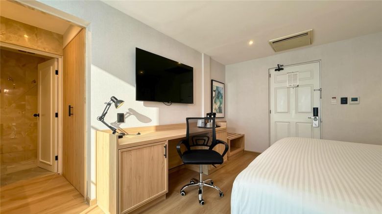 <b>Palacio Azteca Hotel Room</b>. Images powered by <a href="https://iceportal.shijigroup.com/" title="IcePortal" target="_blank">IcePortal</a>.