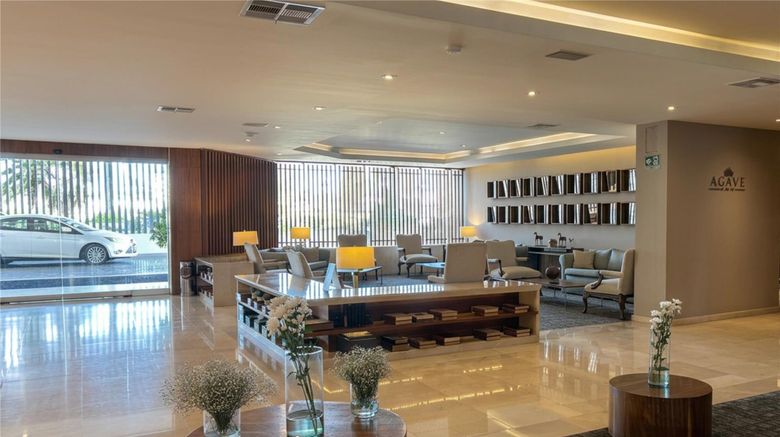 <b>Palacio Azteca Hotel Lobby</b>. Images powered by <a href="https://iceportal.shijigroup.com/" title="IcePortal" target="_blank">IcePortal</a>.
