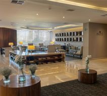 Wyndham Garden Tijuana Palacio Azteca Lobby