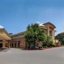 Heritage Inn Suites San Antonio Airpt