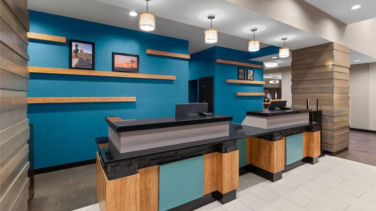 Heritage Inn Suites San Antonio Airpt Lobby