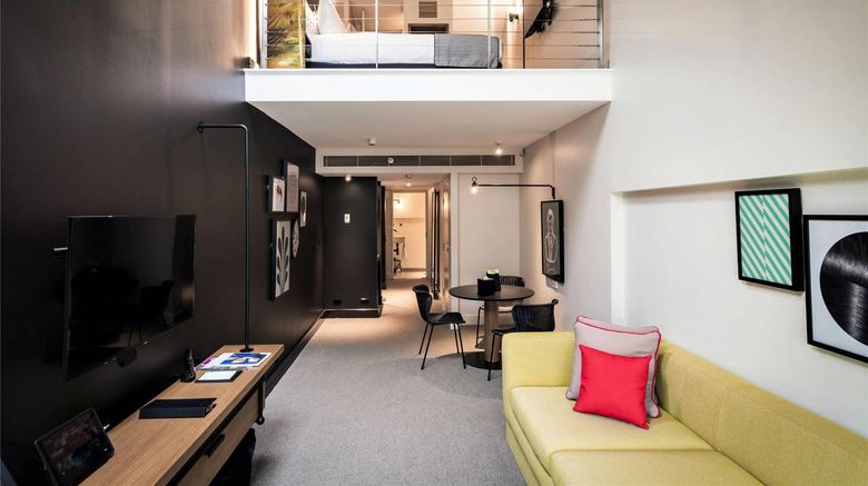 <b>Ovolo Woolloomooloo Room</b>. Images powered by <a href="https://iceportal.shijigroup.com/" title="IcePortal" target="_blank">IcePortal</a>.