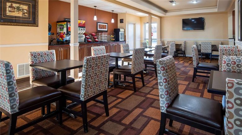 <b>Baymont by Wyndham Lubbock Other</b>. Images powered by <a href="https://iceportal.shijigroup.com/" title="IcePortal" target="_blank">IcePortal</a>.
