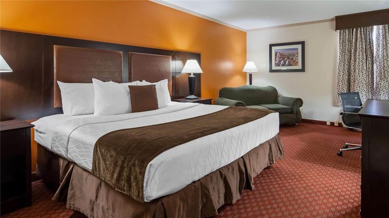 <b>Baymont by Wyndham Lubbock Room</b>. Images powered by <a href="https://iceportal.shijigroup.com/" title="IcePortal" target="_blank">IcePortal</a>.