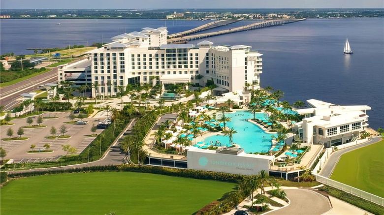 <b>Sunseeker Resort Charlotte Harbor Pool</b>. Images powered by <a href="https://iceportal.shijigroup.com/" title="IcePortal" target="_blank">IcePortal</a>.