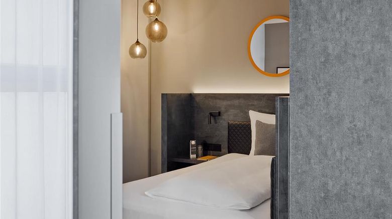 <b>The Scotty Hotel Hamburg Room</b>. Images powered by <a href="https://iceportal.shijigroup.com/" title="IcePortal" target="_blank">IcePortal</a>.