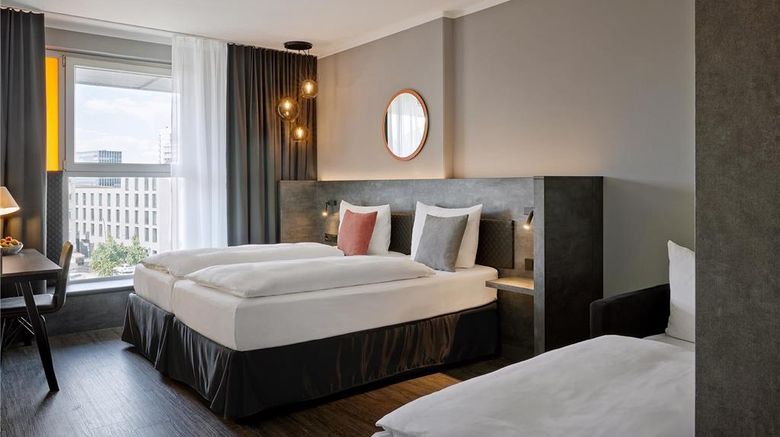 <b>The Scotty Hotel Hamburg Room</b>. Images powered by <a href="https://iceportal.shijigroup.com/" title="IcePortal" target="_blank">IcePortal</a>.