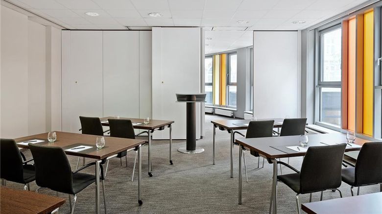 <b>The Scotty Hotel Hamburg Meeting</b>. Images powered by <a href="https://iceportal.shijigroup.com/" title="IcePortal" target="_blank">IcePortal</a>.
