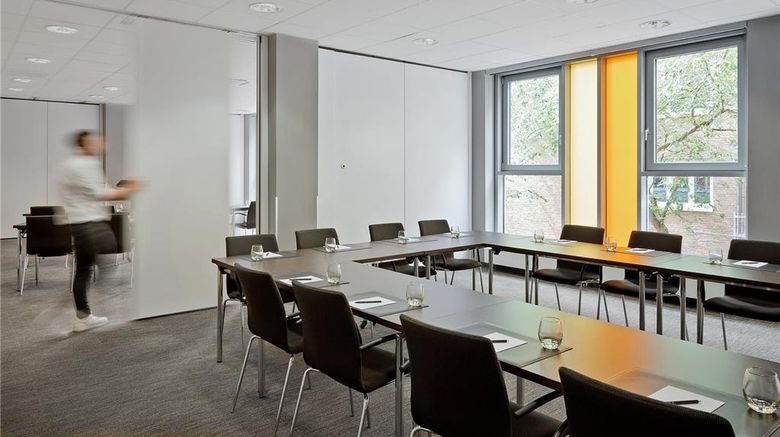 <b>The Scotty Hotel Hamburg Meeting</b>. Images powered by <a href="https://iceportal.shijigroup.com/" title="IcePortal" target="_blank">IcePortal</a>.