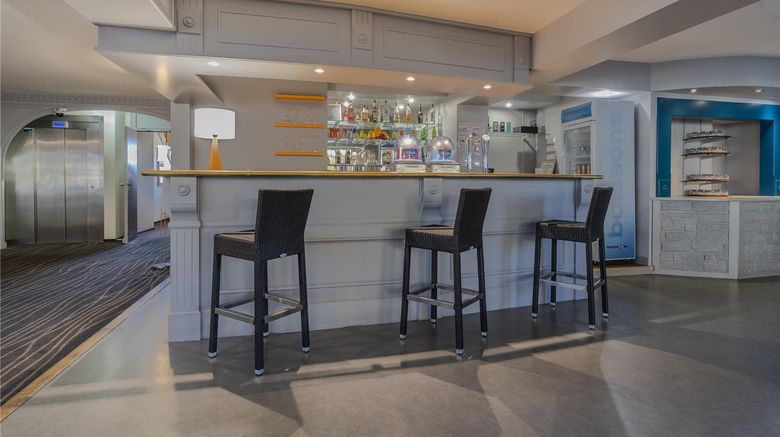 <b>Hotel Akena Poitiers Nord Futuroscope Restaurant</b>. Images powered by <a href="https://iceportal.shijigroup.com/" title="IcePortal" target="_blank">IcePortal</a>.