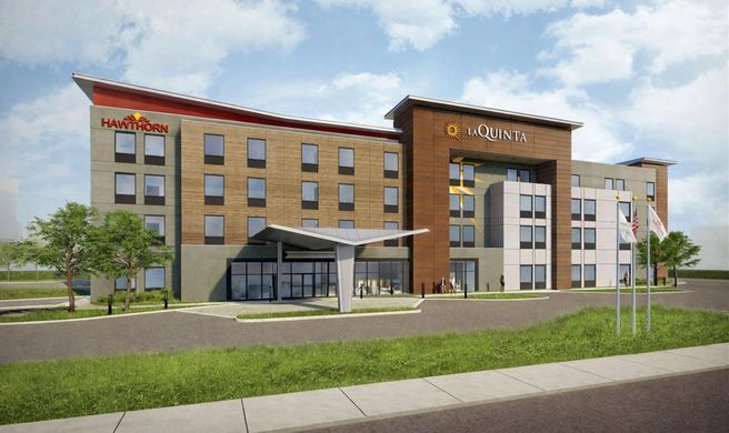 La Quinta Inn & Suites Miamisburg Exterior