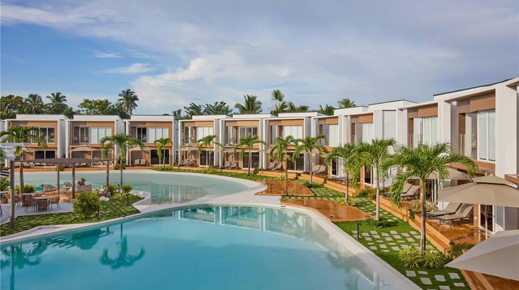 LIME Resort Bohol, a member of Radisson Pool
