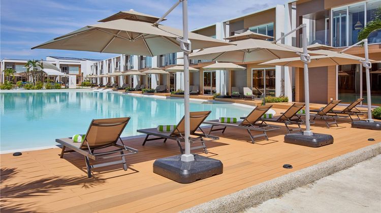LIME Resort Bohol, a member of Radisson Pool