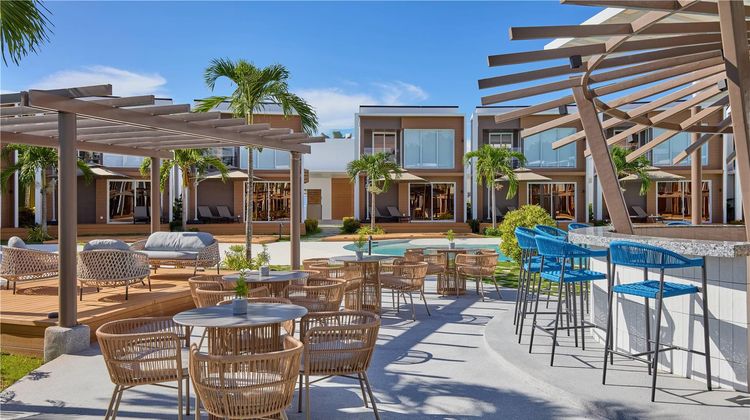 LIME Resort Bohol, a member of Radisson Restaurant
