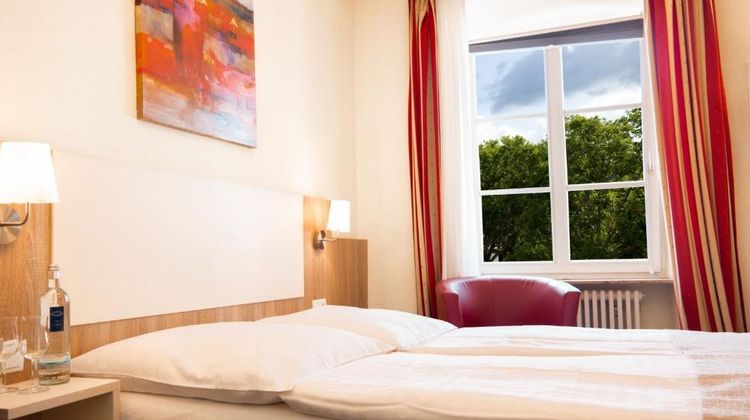 Hotel Trierer Hof Room