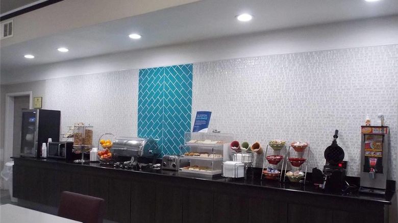 <b>Vista Del Sol Hotel Rosenberg Restaurant</b>. Images powered by <a href="https://iceportal.shijigroup.com/" title="IcePortal" target="_blank">IcePortal</a>.