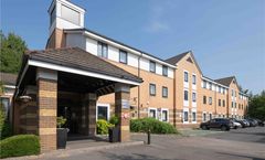 Travelodge Cardiff Gate