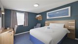 Travelodge Cardiff Gate Room