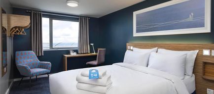 Travelodge Wakefield Room