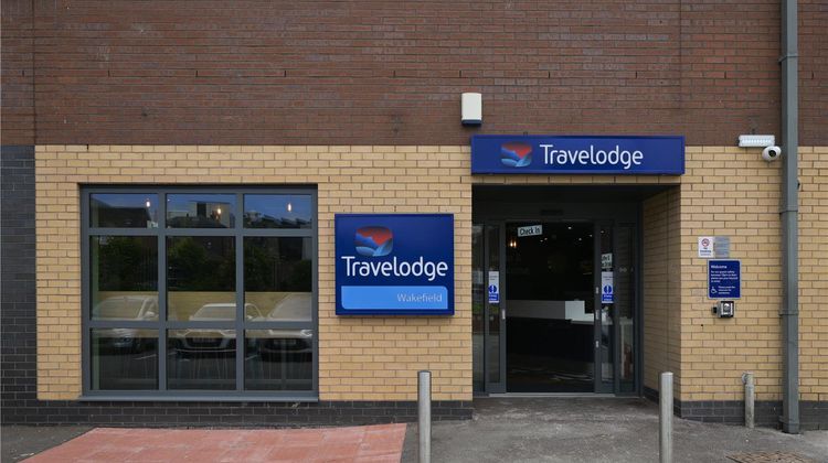Travelodge Wakefield Exterior