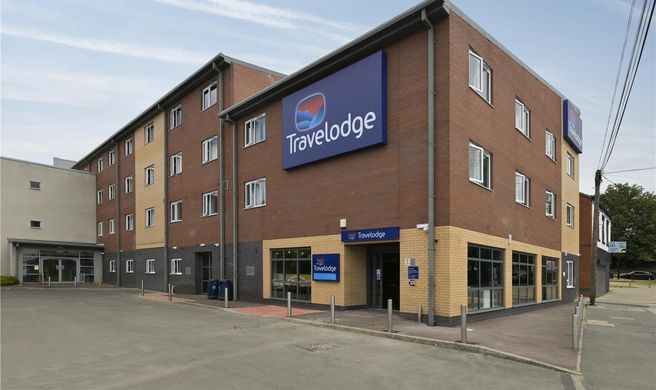 Travelodge Wakefield Exterior