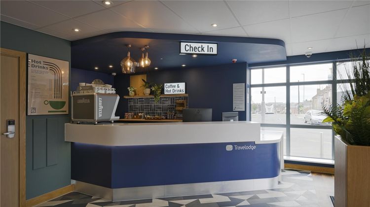 Travelodge Wakefield Lobby