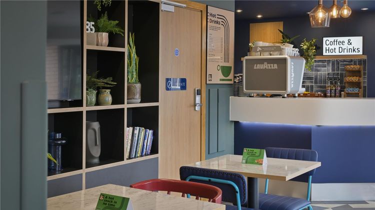 Travelodge Wakefield Restaurant