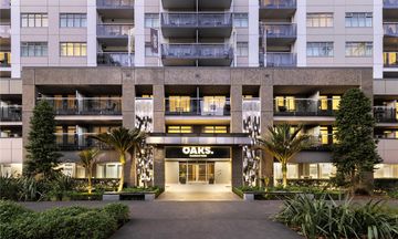 Nesuto Stadium Hotel and Apartments