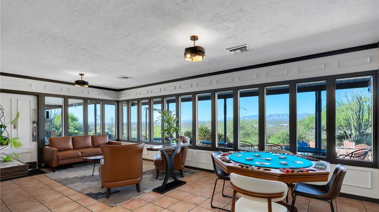 Tombstone Lookout Lodge Other
