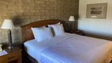 <b>Tombstone Lookout Lodge Room</b>. Images powered by <a href="https://iceportal.shijigroup.com/" title="IcePortal" target="_blank">IcePortal</a>.