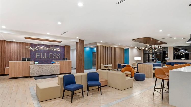 Cambria Hotel Euless - DFW Airport South Lobby