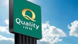 Quality Inn Exterior