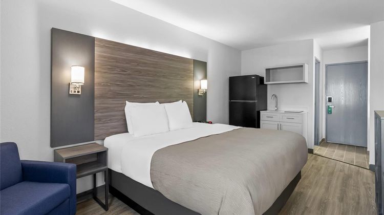 Quality Inn Room
