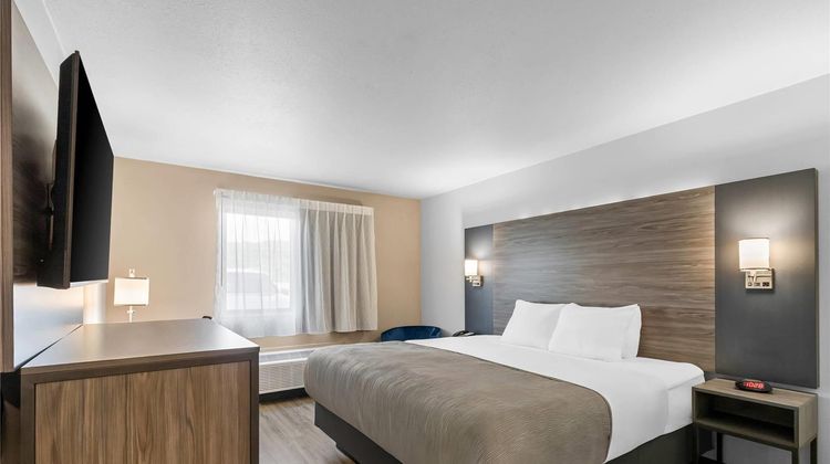 Quality Inn Room
