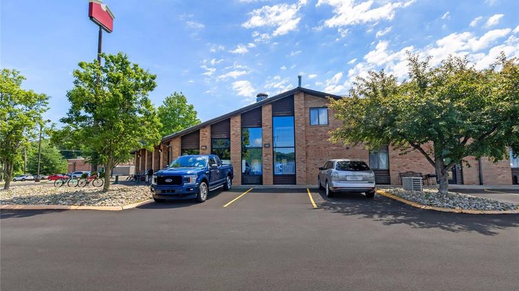 Quality Inn Exterior