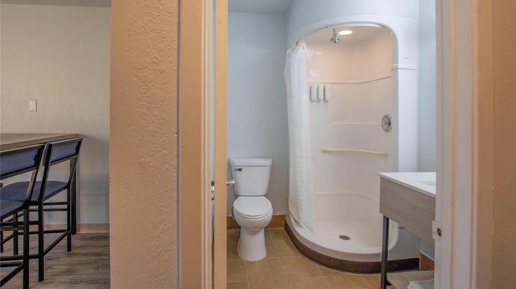Suburban Studios South Bend Room