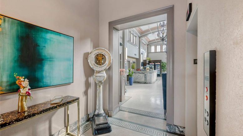 <b>Hotel 1914 Historic Alamo Riverwalk Lobby</b>. Images powered by <a href="https://iceportal.shijigroup.com/" title="IcePortal" target="_blank">IcePortal</a>.