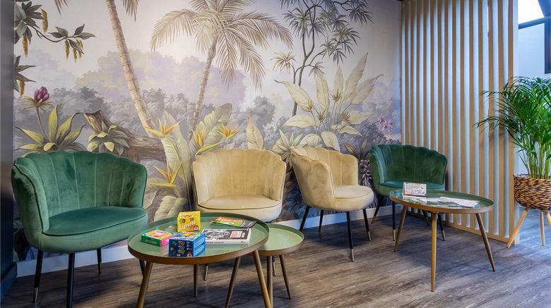<b>Hotel Akena Nantes Orvault Lobby</b>. Images powered by <a href="https://iceportal.shijigroup.com/" title="IcePortal" target="_blank">IcePortal</a>.