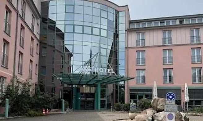 ACHAT Hotel Magdeburg Exterior