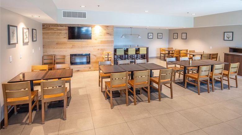 <b>Diamond Jo Worth Casino Hotel Restaurant</b>. Images powered by <a href="https://iceportal.shijigroup.com/" title="IcePortal" target="_blank">IcePortal</a>.