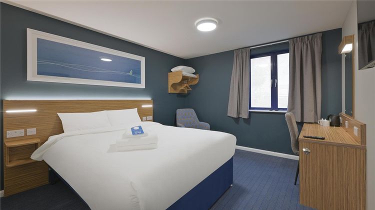 Travelodge Bradford Shipley Room