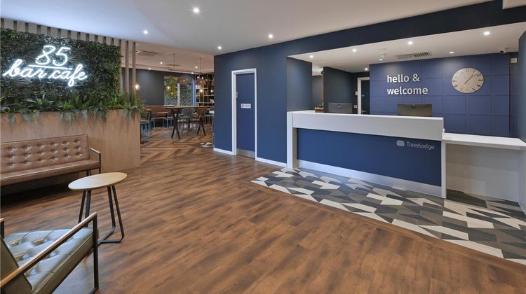 Travelodge Bradford Shipley Lobby