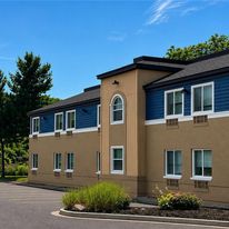 AmericInn by Wyndham Holland
