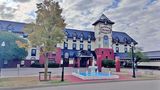 <b>The Chateau Hotel & Conference Center Exterior</b>. Images powered by <a href="https://iceportal.shijigroup.com/" title="IcePortal" target="_blank">IcePortal</a>.