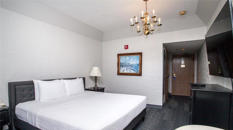 The Chateau Hotel & Conference Center Room