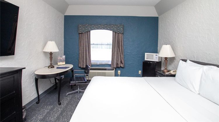 The Chateau Hotel & Conference Center Room