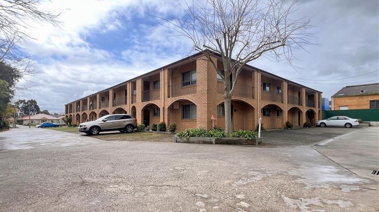 Colac Mid City Motel & Suites Exterior