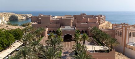 Al Husn Hotel Muscat Exterior