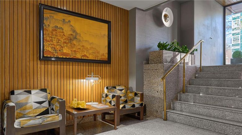 <b>Altis Suites Lobby</b>. Images powered by <a href="https://iceportal.shijigroup.com/" title="IcePortal" target="_blank">IcePortal</a>.