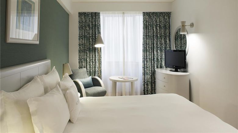 <b>Altis Suites Suite</b>. Images powered by <a href="https://iceportal.shijigroup.com/" title="IcePortal" target="_blank">IcePortal</a>.